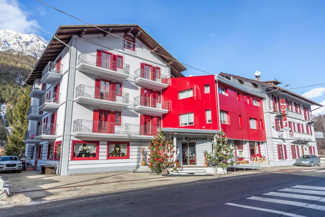 Hotel Chaberton Cesana Torinese Exterior foto